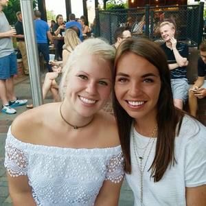 Meet your Posher, Natalie